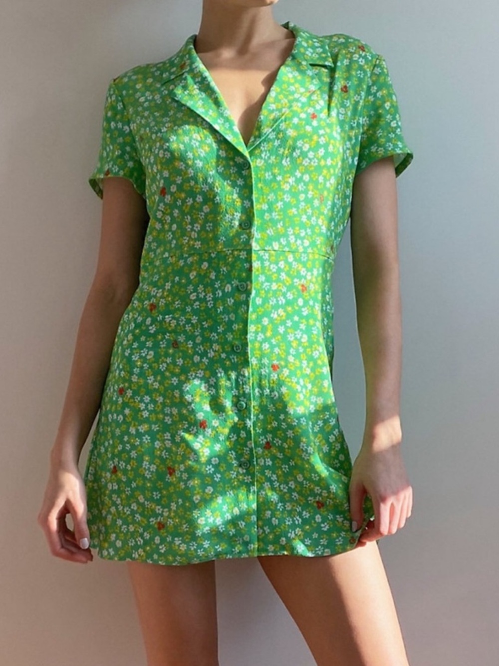 Aritzia Sunday Best Vida Dress in Lawn